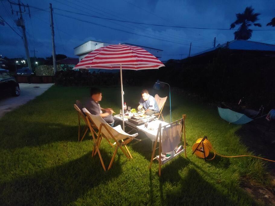 Wolyoung * Jeju